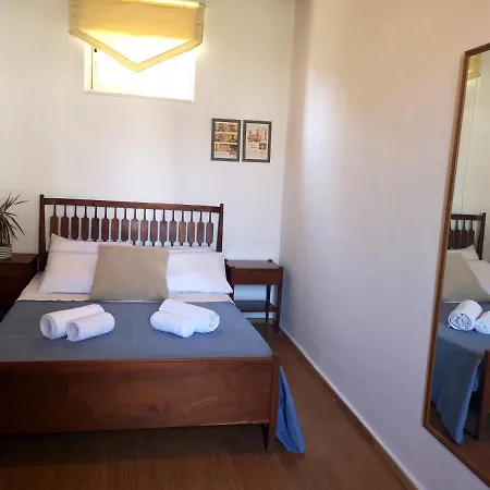 Cozy House With Flowery Courtyard In Notable Location * Rhodes City